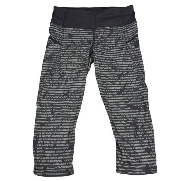 LULULEMON Run: Top Speed Crop Full-On Luxtreme Sz 4 Stripe Play Slate Black - Picture 5 of 9